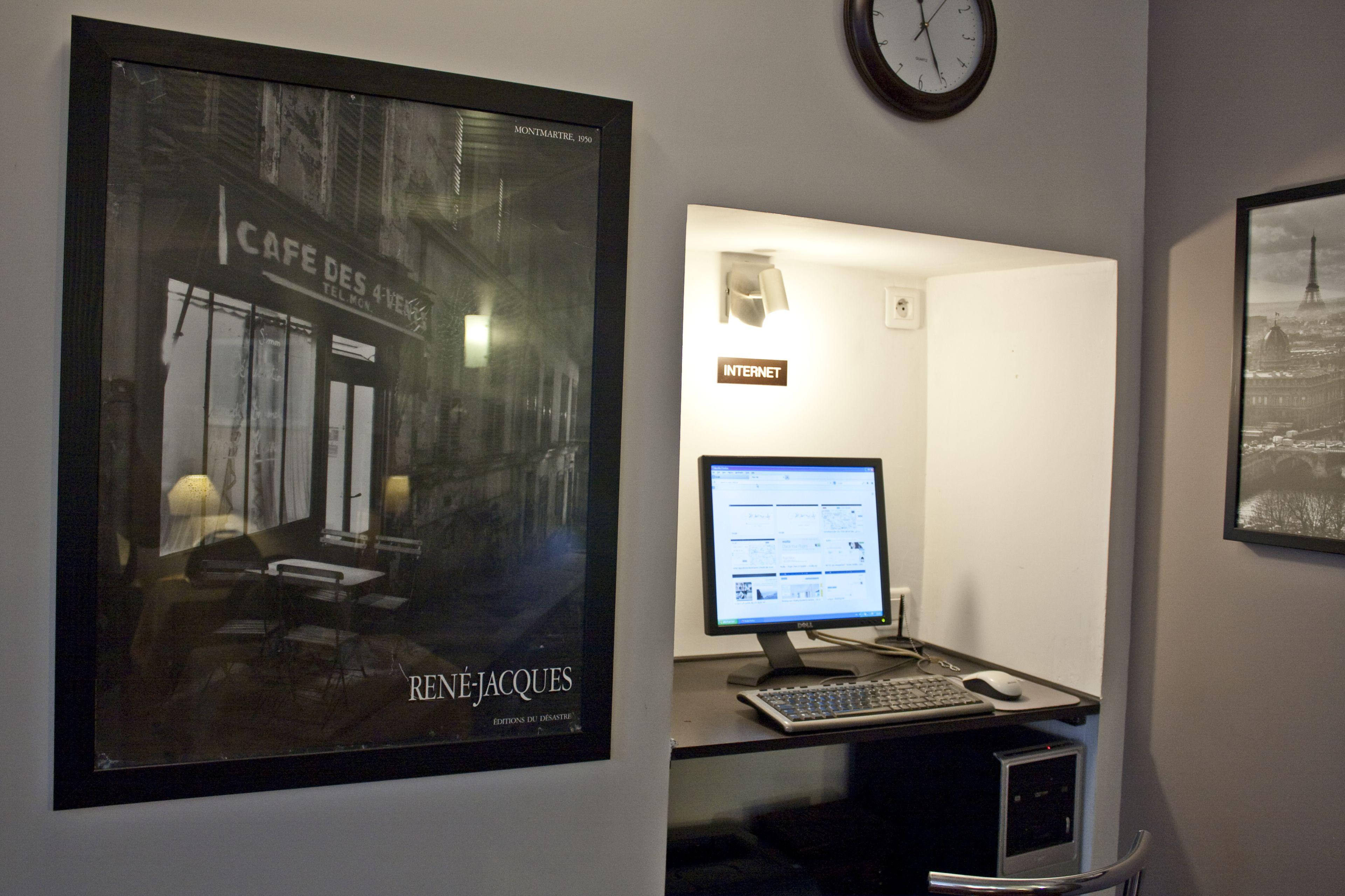 Hippodrome Hotel 2*