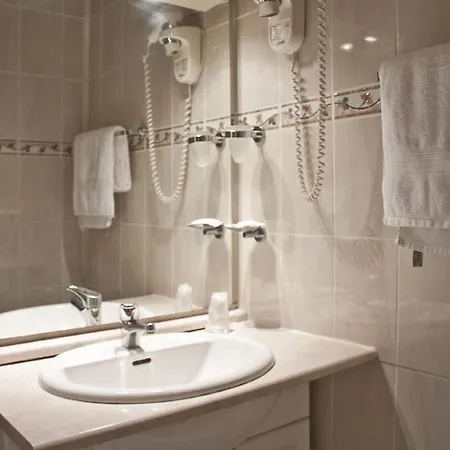 Hotel Hippodrome 2*